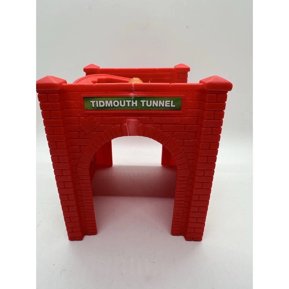 Thomas & Friends Tidmouth Tunnel Playset Accessory‎ Mattel 2009